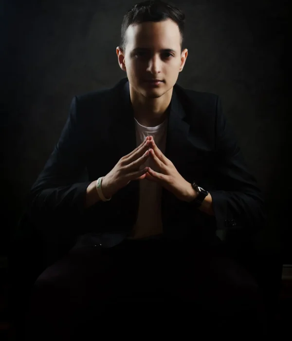 Sessão de Retratos Thiago (8) fundo preto